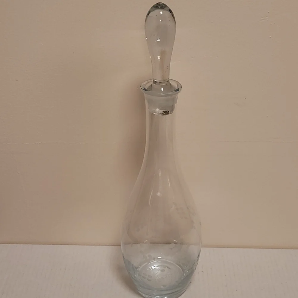 Vintage Etched Floral Teardrop Decanter with Stopper